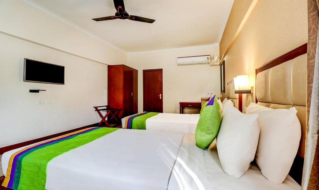 Rr Inn Group Of Hotels Komoryn Zewnętrze zdjęcie